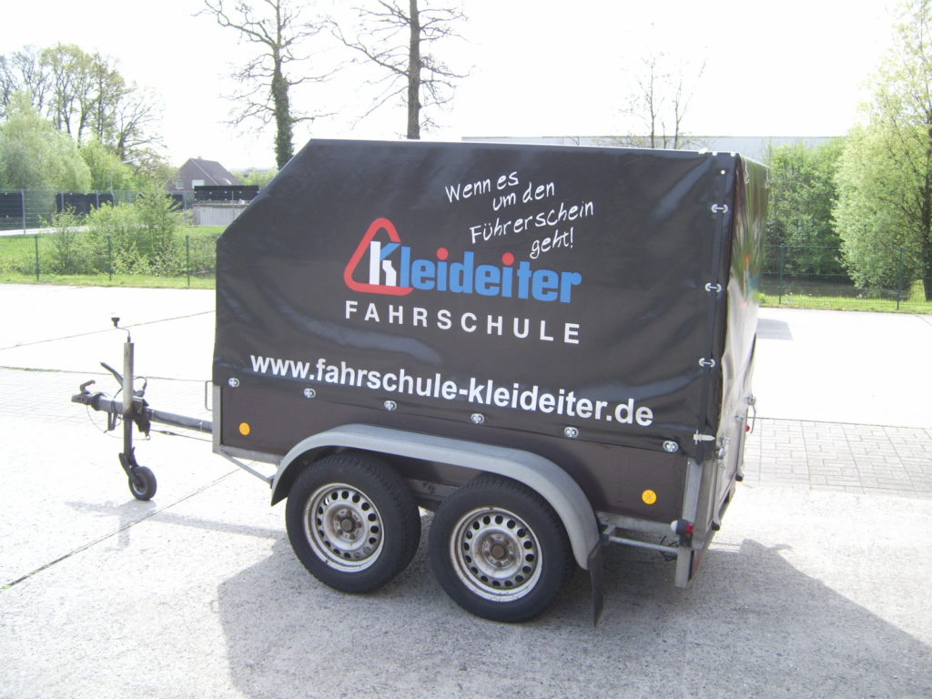 Anhängerbeschriftungen – Referenzprojekt 33 von Klartext