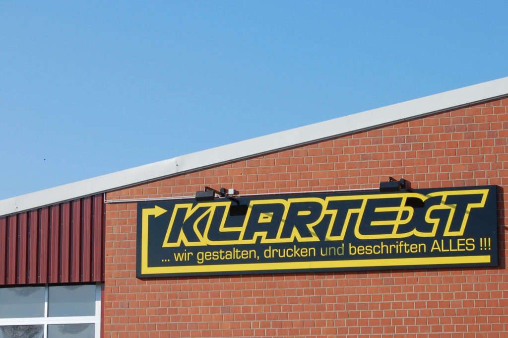 Gebäudebeschriftungen – Referenzprojekt 12 von Klartext